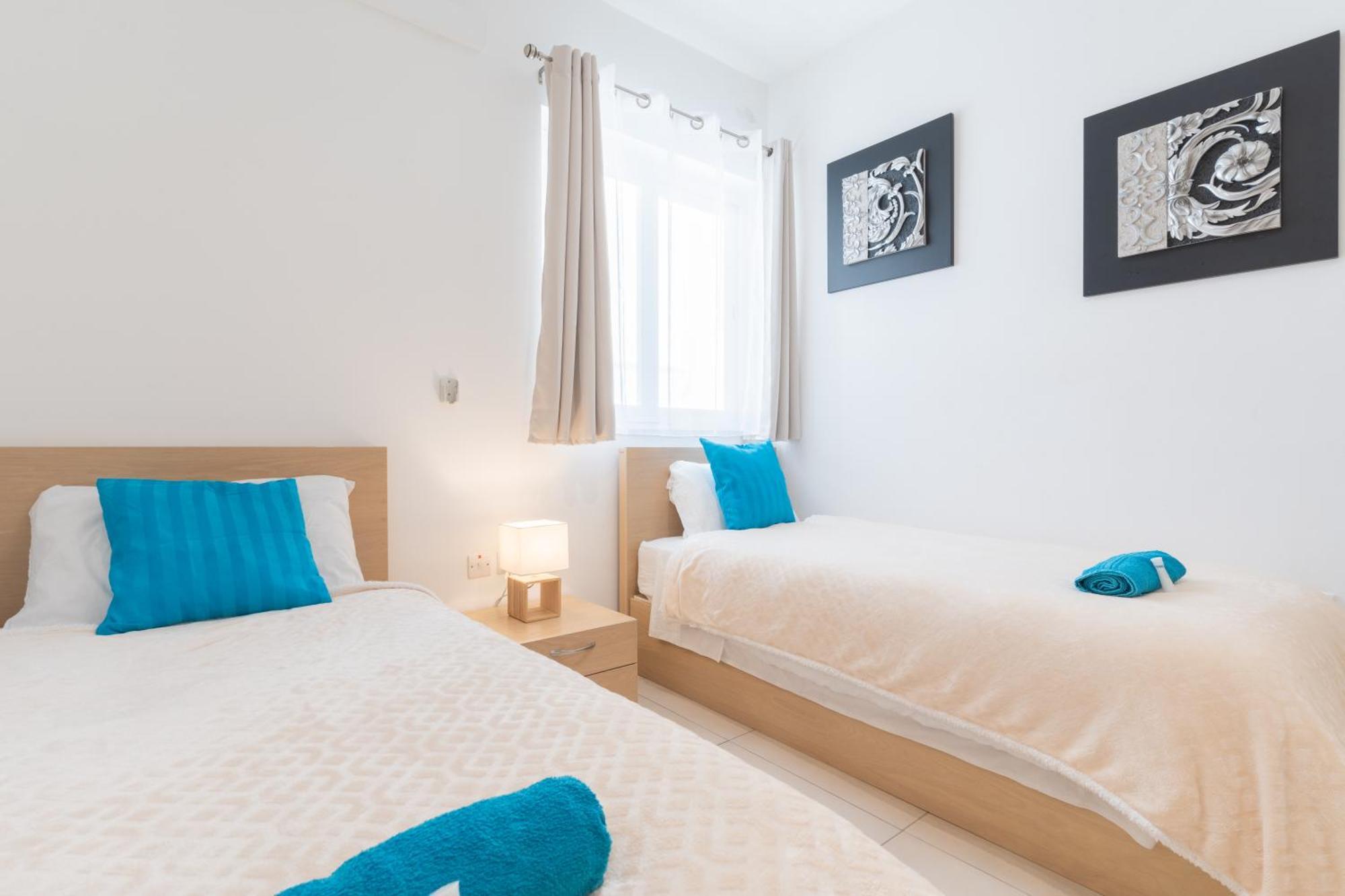 2 Bedroom In Central St Julians Prime Location In Paceville Apt 3 By Vaganza Saint Julian's Εξωτερικό φωτογραφία