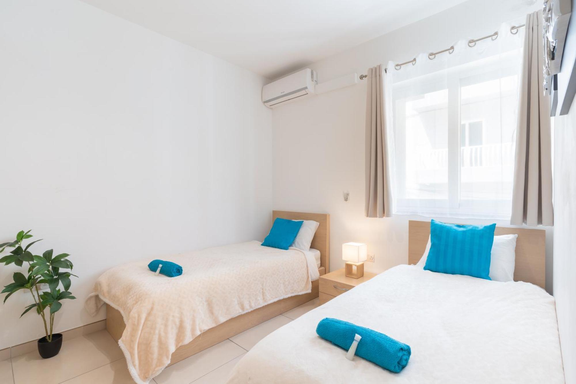 2 Bedroom In Central St Julians Prime Location In Paceville Apt 3 By Vaganza Saint Julian's Εξωτερικό φωτογραφία